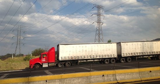 Vers la légalisation des camions de 60 tonnes sur le réseau routier européen